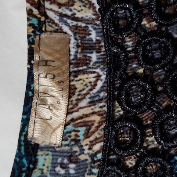 LAVISH Plus Butterfly Sleeve Blouse Size 2X - Picture 3 of 5